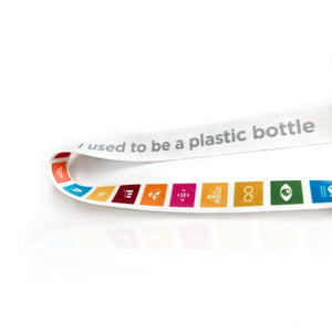 Detail of back logo 'I used to be a plastic bottle' of the UNDP Shop SDGs Retractable Lanyard.